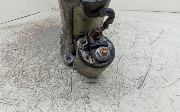 Motor de arranque Volvo S60 2012 image 4