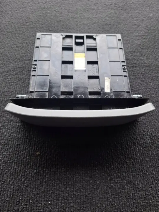 Kia Carnival achter-bekerhouder OEM 726262626 image 2