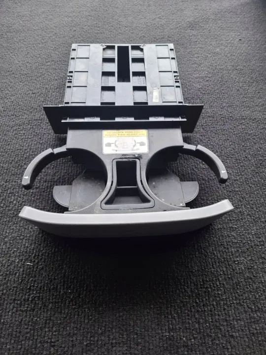 Kia Carnival achter-bekerhouder OEM 726262626 image 4