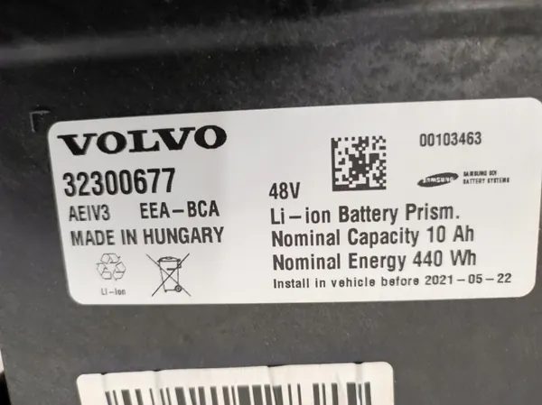 Batterie Volvo d'occasion OEM 32300677 pour S60, XC60, XC90 image 3