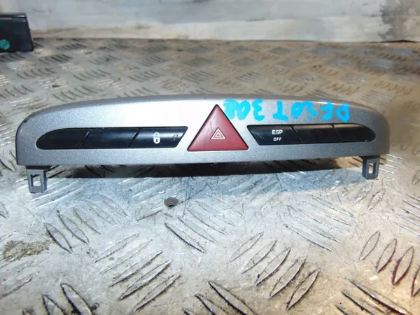 Commutateur Peugeot 308 OEM 9659215177 - Occasion image 2