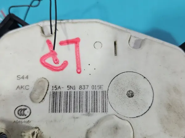 Vänster Framslå 5N1837015E Seat Ibiza IV 6J image 3