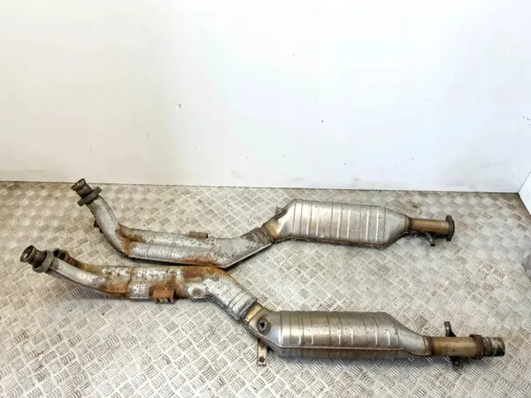 Catalyseur OEM A1294904714 pour Mercedes-Benz SL image 2