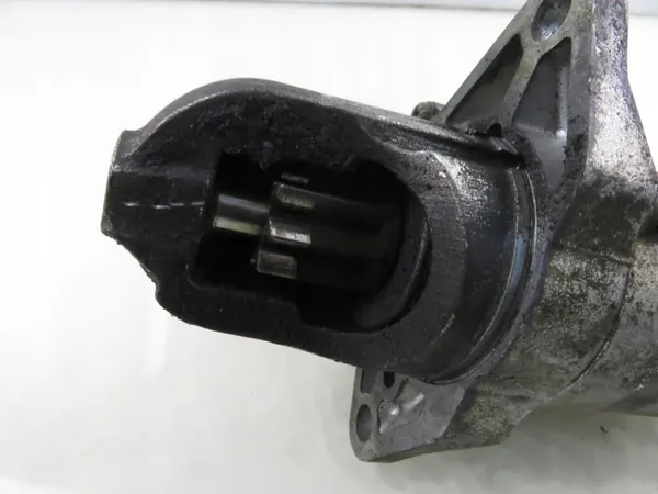 Arrancador Subaru Legacy IV 23300AA450 image 2