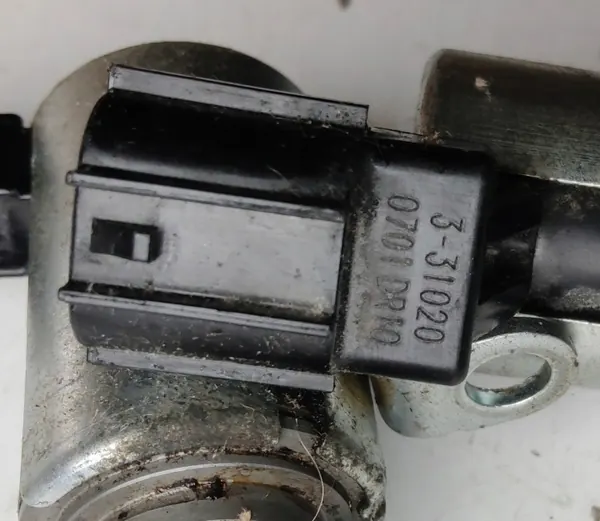 Sensor de árvore de cames VVT-i OEM 3-31020 Lexus RX II image 3