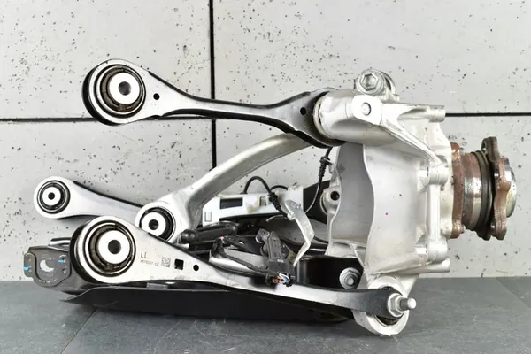 BMW X5 G05 X6 G06 X7 G07 Giunto Posteriore Sinistro OEM 530510550 image 6