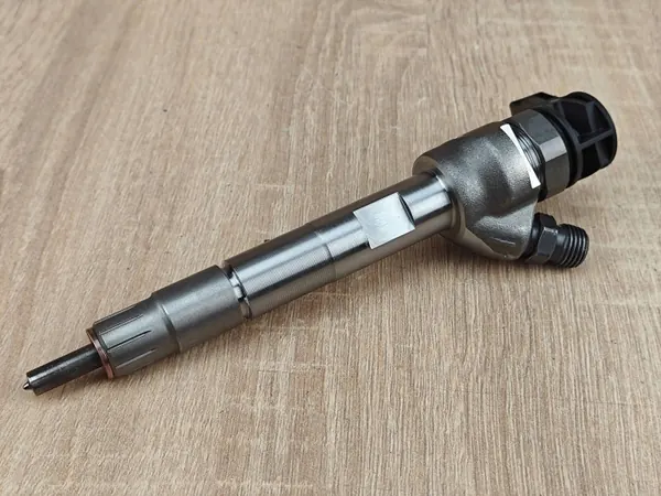 Injector Combustível OEM 8579236 para BMW 2.0D B47D image 2