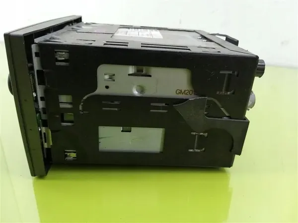 Radio Opel Vectra d'occasion OEM 313203739 REMI image 3