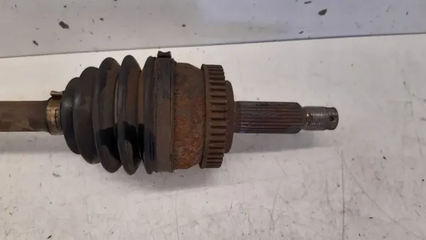 HYUNDAI TUCSON I 2004-2010 2.0B MANUAL VÄNSTER AXEL image 2