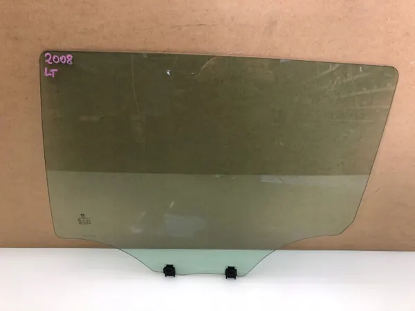 Peugeot 2008 I Linke Hintertürscheibe OEM 2013 image 2