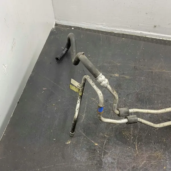 Begagnad Volvo servokylare OEM 31212151 image 3