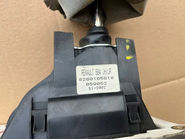 Vaihdekepin nuppi Renault Megane II 1.5 DCI image 4