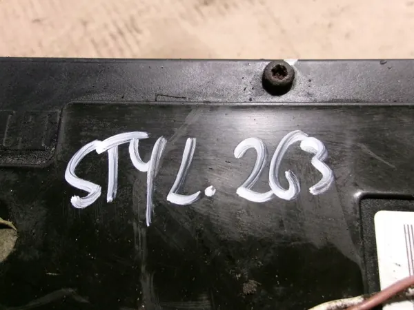 Sähköjarru OEM 8200571486 Renault Scenic II:lle image 10