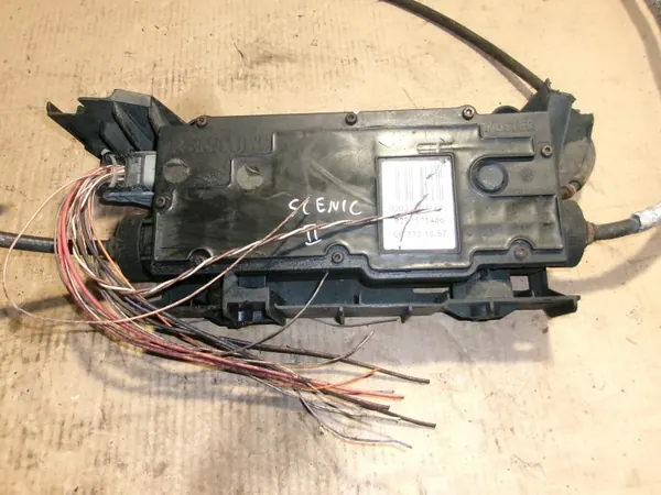 Sähköjarru OEM 8200571486 Renault Scenic II:lle image 5