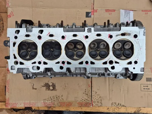 Culasse Volvo S40 2.4 OEM 8642289004 image 7