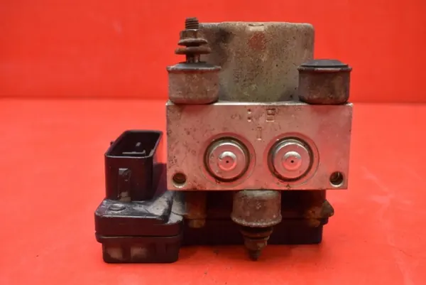 Pompe ABS OEM LC70-437AZ pour Mazda MPV 2.0 16V image 4
