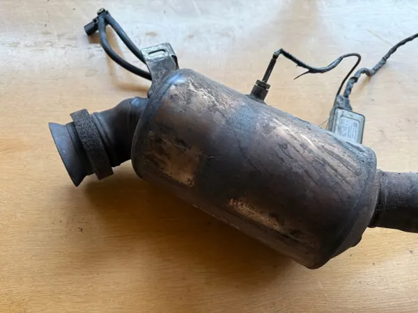 Filtro DPF Mercedes-Benz usado OEM A4474901414 image 5