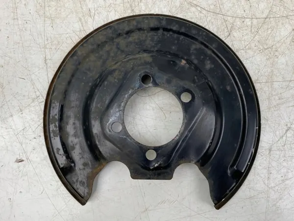Toyota OEM DAL23999 Bakre Bromssköld - Begagnad image 6