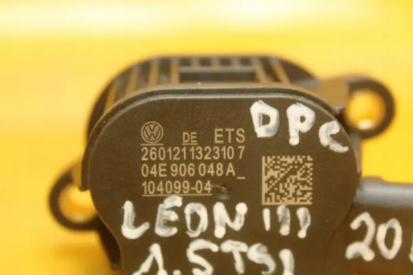 Válvula Solenoide OEM 04E906048A para VW 1.5 TFSI image 8