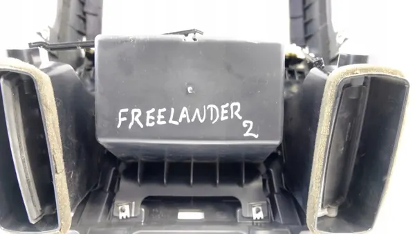 Land Rover Freelander II keskusilmaventtiilikotelo OEM image 6