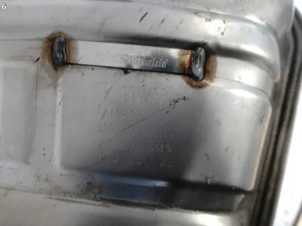 OEM 99611198504 Urheilupakoputki Oikea Taka Porsche 996 image 7