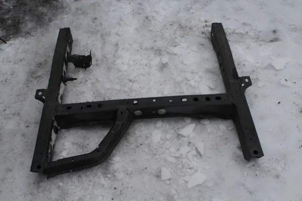 Cadre V Ford Ranger OEM EB3B-16A263-B Occasion image 2