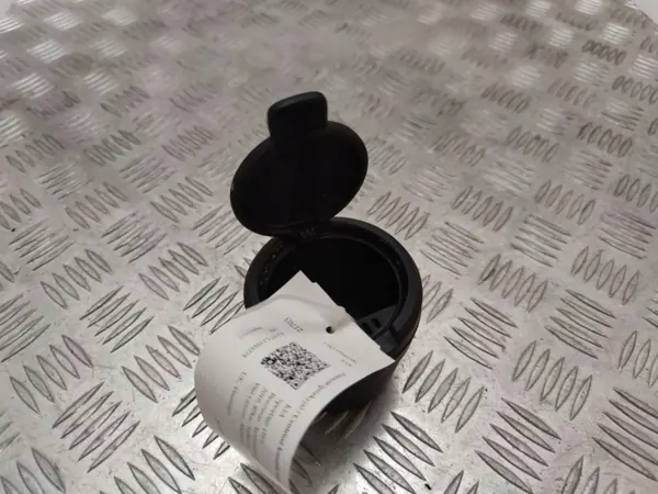 KIA Sportage Askkopp OEM 845554F010 - Mittkonsol image 2