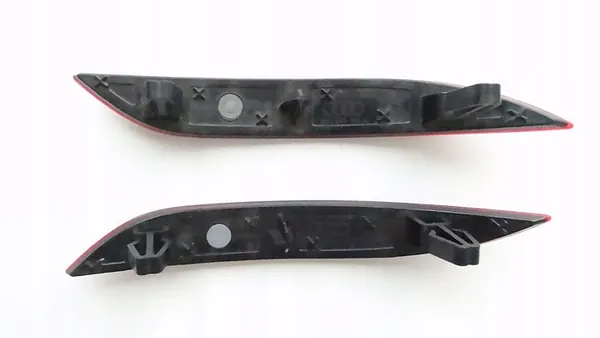 Takavalaisin Vasemmalle Audi A3 8V 8V0945105A image 3