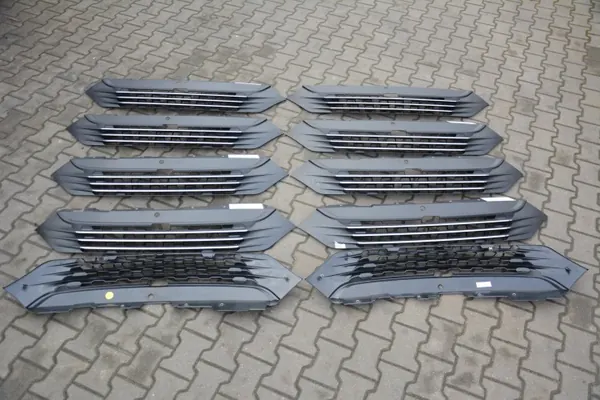 Iveco OE 5802075842 Grille Insert - Gebruikt image 2