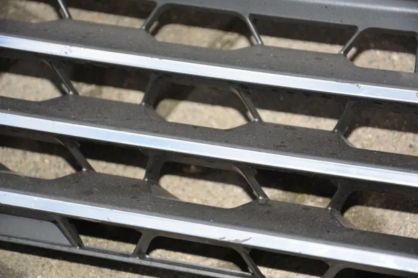 Iveco OE 5802075842 Grille Insert - Gebruikt image 6