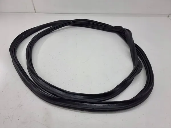Joint caoutchouc coffre arrière OEM 80F827705 Audi Q5 SQ5 image 3
