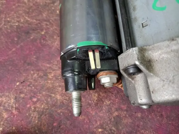 Arrancador BMW X1 F48 F49 2021 OE 8647866 image 3