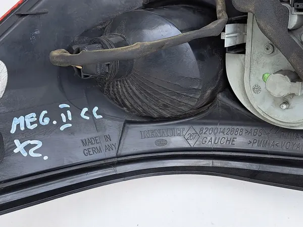 Lámpara Trasera Izquierda Renault Megane II CC 8200142688 image 4