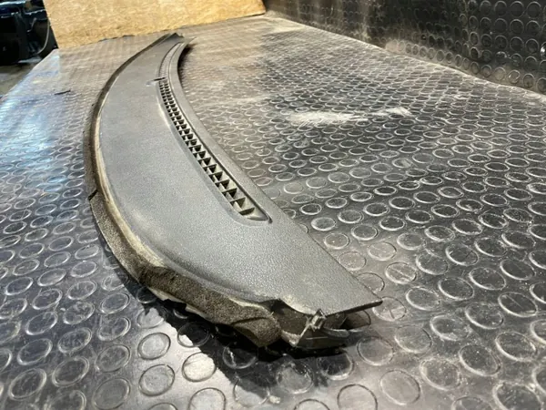 Ford Transit Custom MK1 Lift 17-23 Front Inner Window Seal image 4