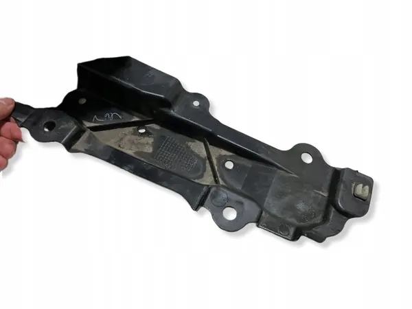 Linke Motorraum-Seitenabdeckung Toyota OE OEM OYT27070 image 7