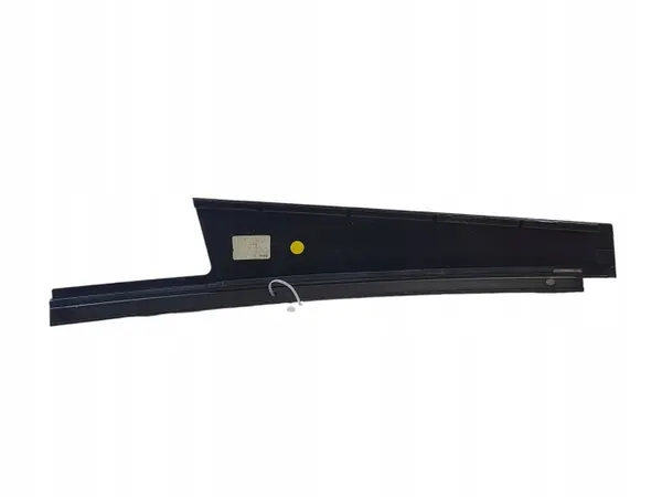 Moldura ventana trasera lado derecho BMW 5 G30 G31 G38 739014008 image 4