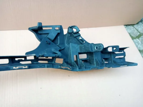 Reforço de para-choque dianteiro MERCEDES E-KLASA W212 LIFT AMG image 5