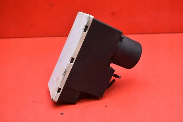 Centrallås Pump Audi A4 B5 Sedan 94-99 8L0862257E image 3