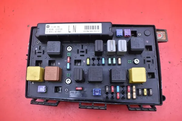 OEM 55568735 LJ Immobilizer computer voor Opel Zafira B image 5