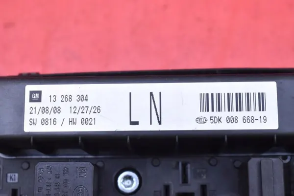 OEM 55568735 LJ Immobilizer computer voor Opel Zafira B image 6