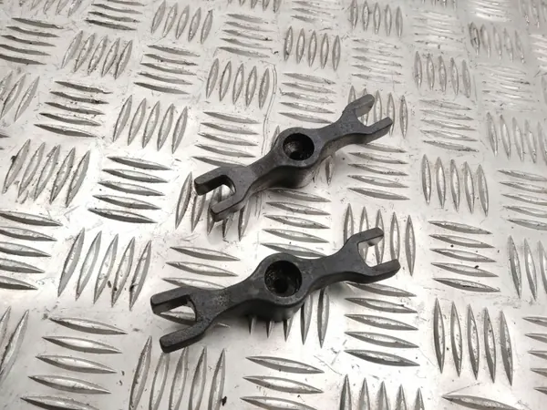 Suporte injetor OEM RZV78382 para SsangYong Rexton image 2