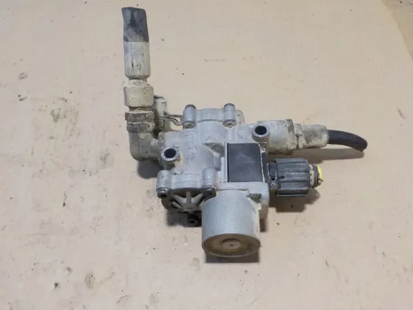 Válvula Solenoide ABS OEM 4721950160 para Volvo image 3