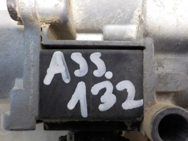 Válvula Solenoide ABS OEM 4721950160 para Volvo image 7
