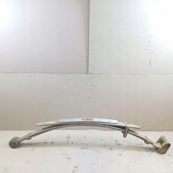 Ressort arrière OEM MAM80384 pour VW Amarok 2010 image 2