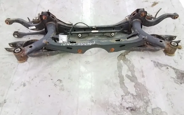 OEM Wrakowisko-6187- Hinterachsträger Gebraucht image 5