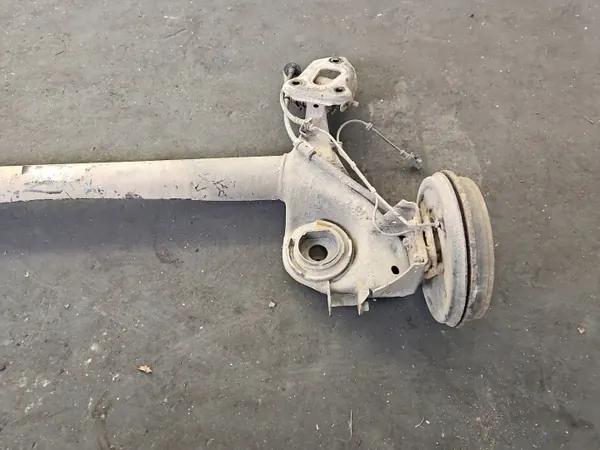 Bakaxelbalk OEM IMPRK1546834 för Opel Corsa E image 4
