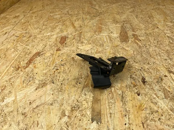 Hood Lock Latch Mercedes S-Class W222 A2228800164 image 8