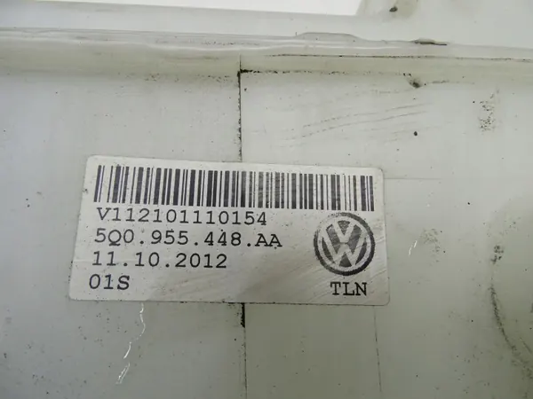 Scheibenwaschbehälter OEM 5Q0955448AA für Audi A3 8V image 6