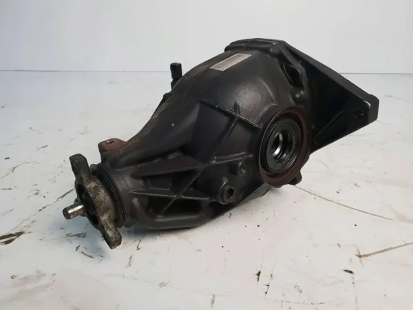Différentiel arrière Mercedes SLK R172 1723508000 image 3