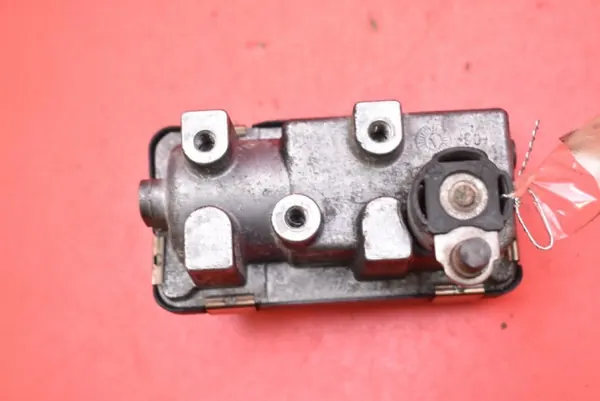 Turboaktoori OEM 6NW009228 Volvo D5 2.4L:lle image 2